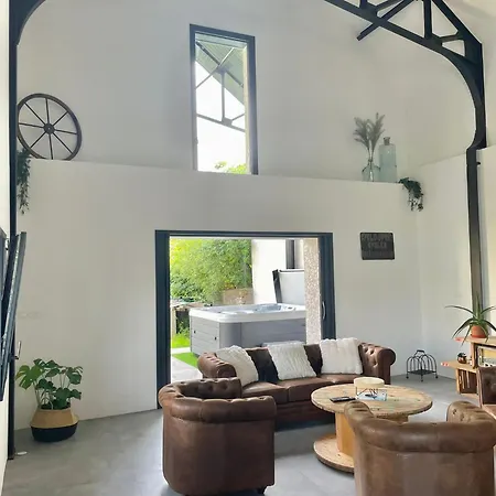 Holiday home L'atelier *